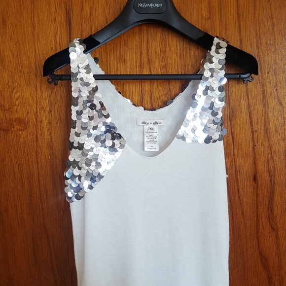 Alice + Olivia Tops - Alice + Olivia Chainmail
